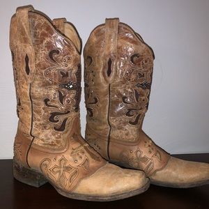 Corral vintage cowboy boots
